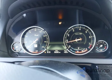 2014 BMW 750I из США, поврежденный, VIN WBAYA8C53ED825338